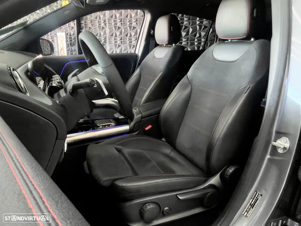Mercedes-Benz GLA 180 d AMG Line - 9