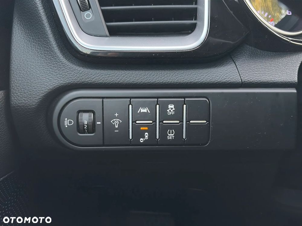 Kia Ceed 1.5 T-GDI L DCT - 25