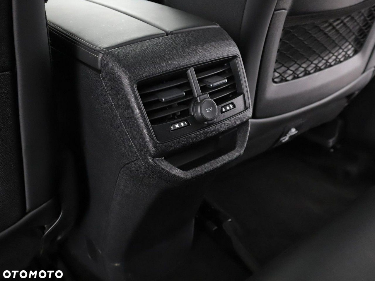 Peugeot 3008 1.2 PureTech Allure S&S EAT6 - 38