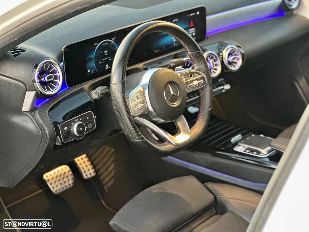 Mercedes-Benz A 180 d AMG Line Aut. - 22