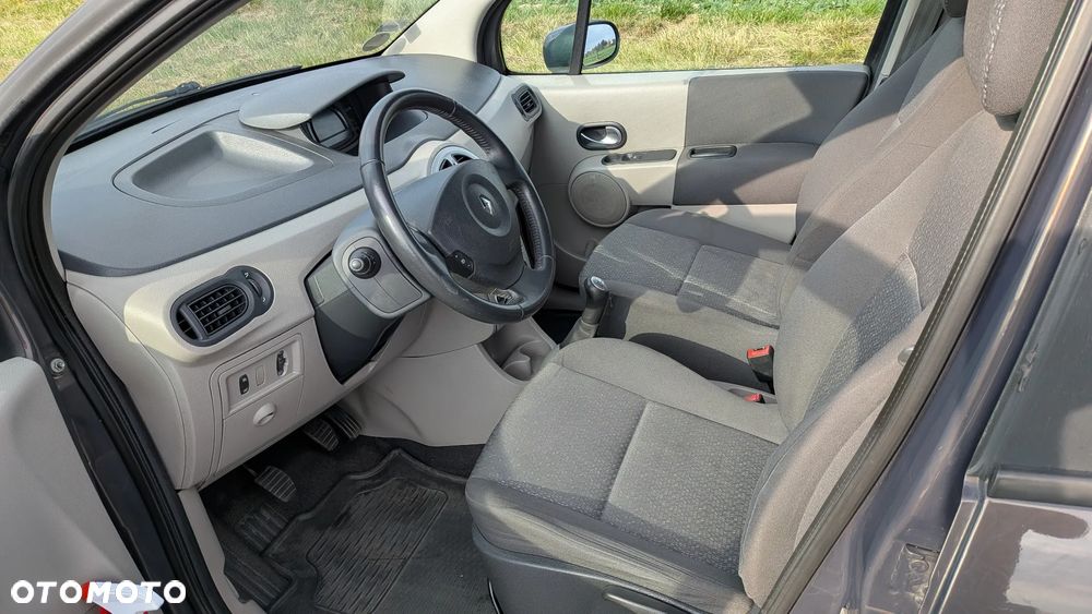 Renault Modus - 15