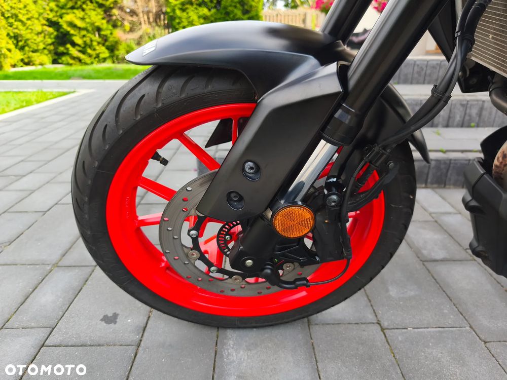 Yamaha MT - 21
