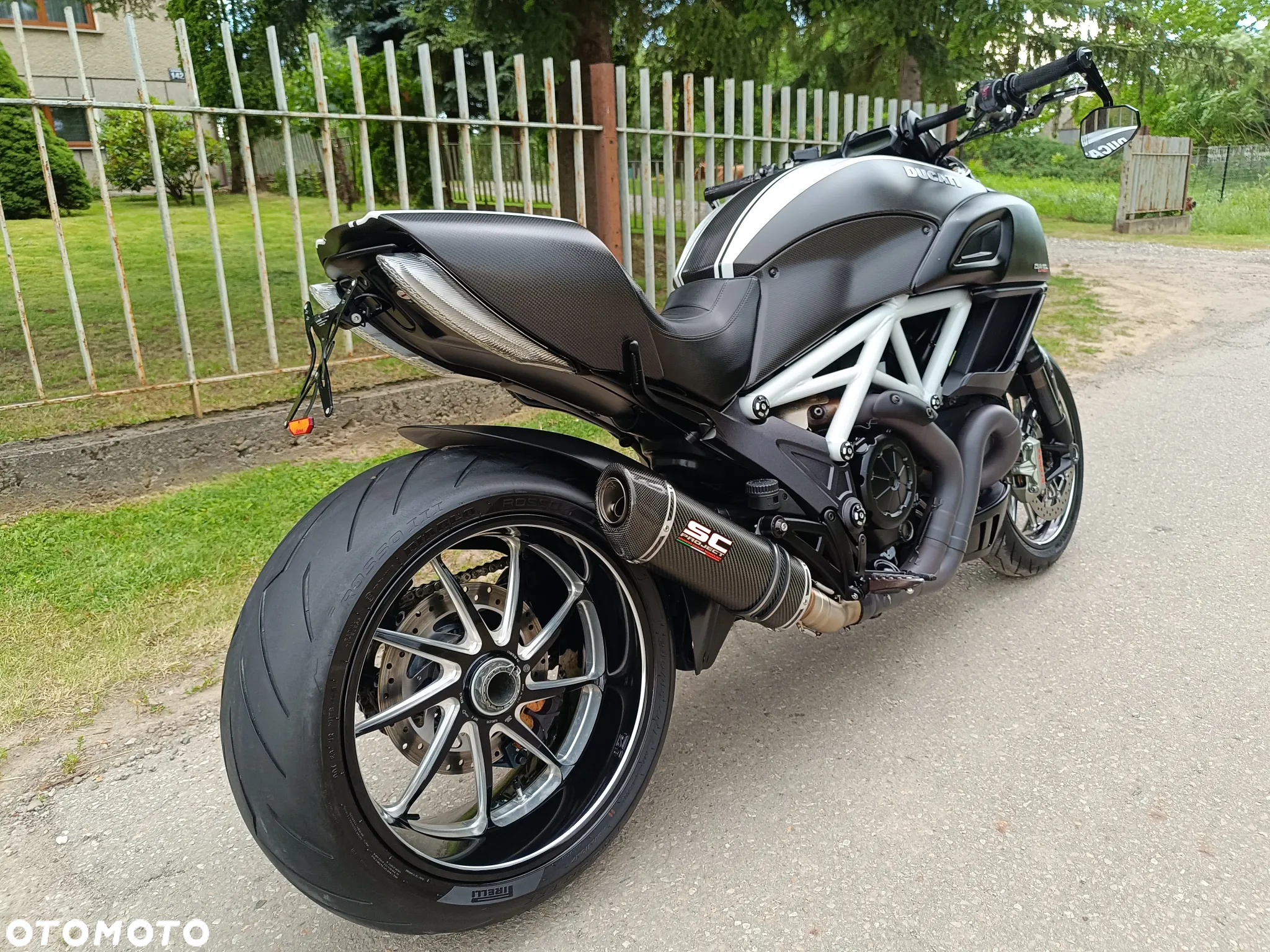 Ducati Diavel - 4