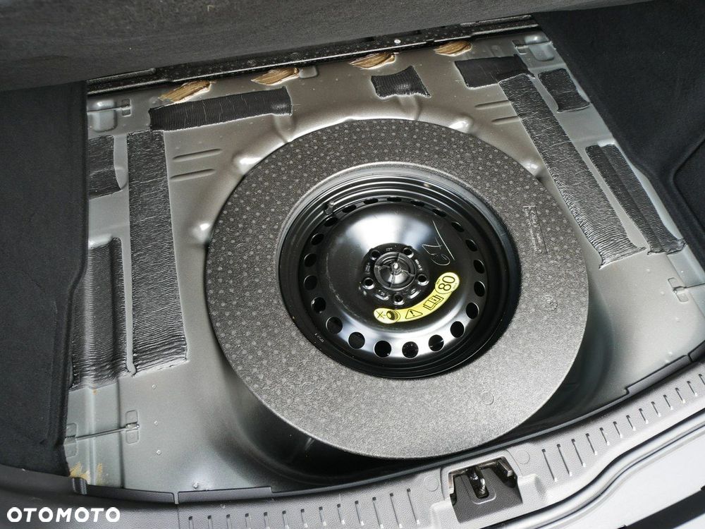 Ford Focus Turnier 1.0 EcoBoost Start-Stopp-System ACTIVE DESIGN - 33