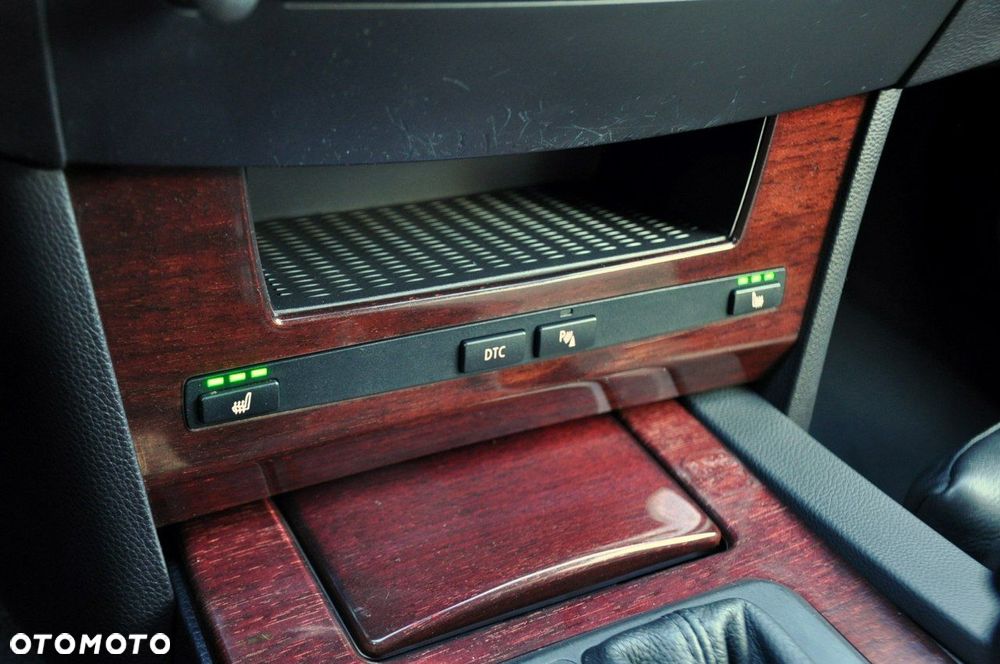 BMW Seria 5 - 35