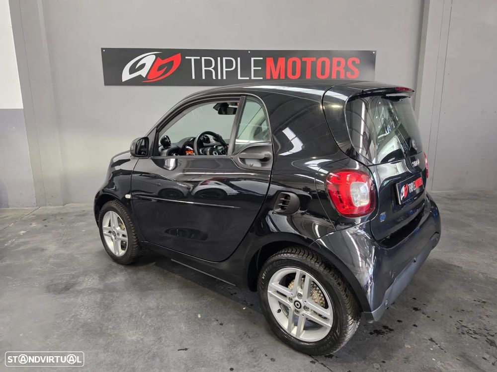 Smart ForTwo Coupé EQ passion - 25