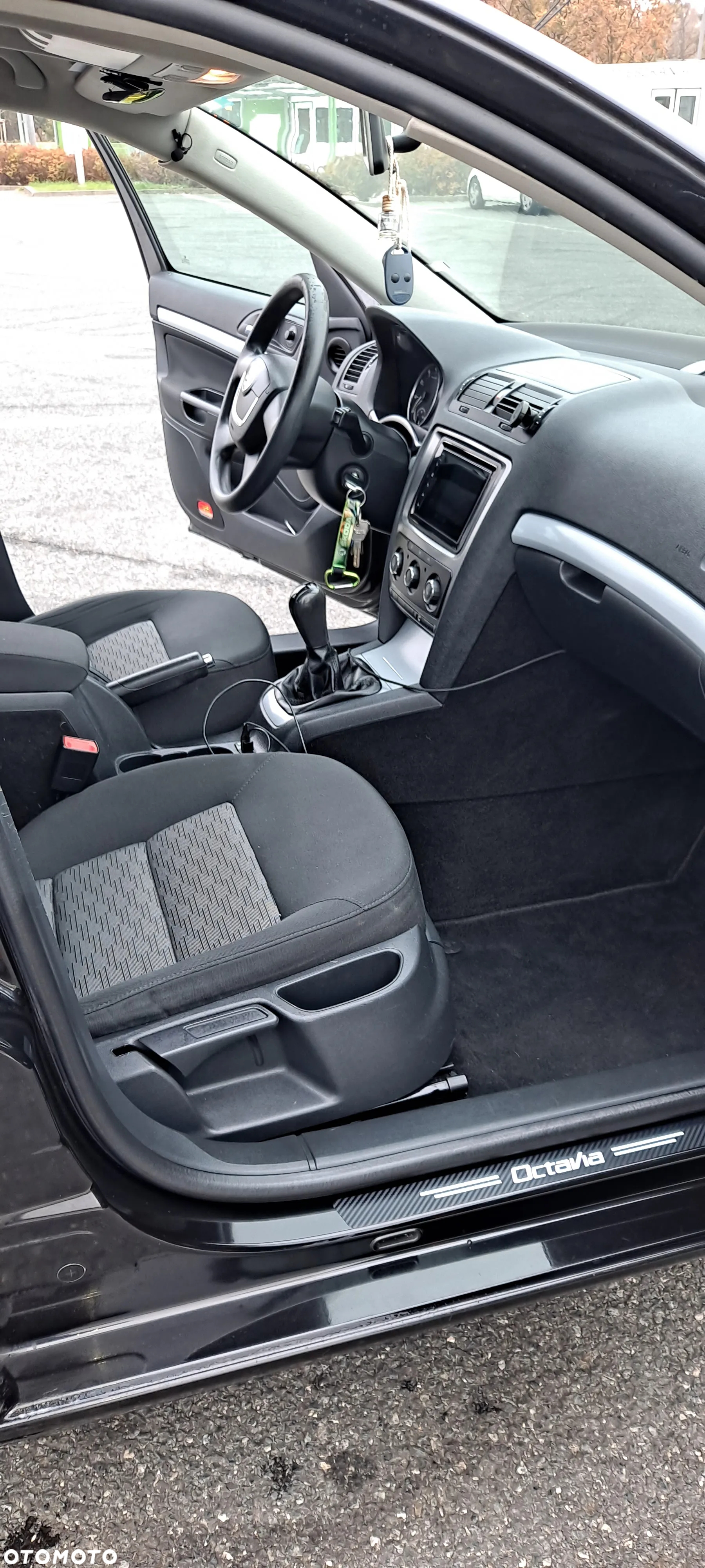 Skoda Octavia 1.6 Combi - 9