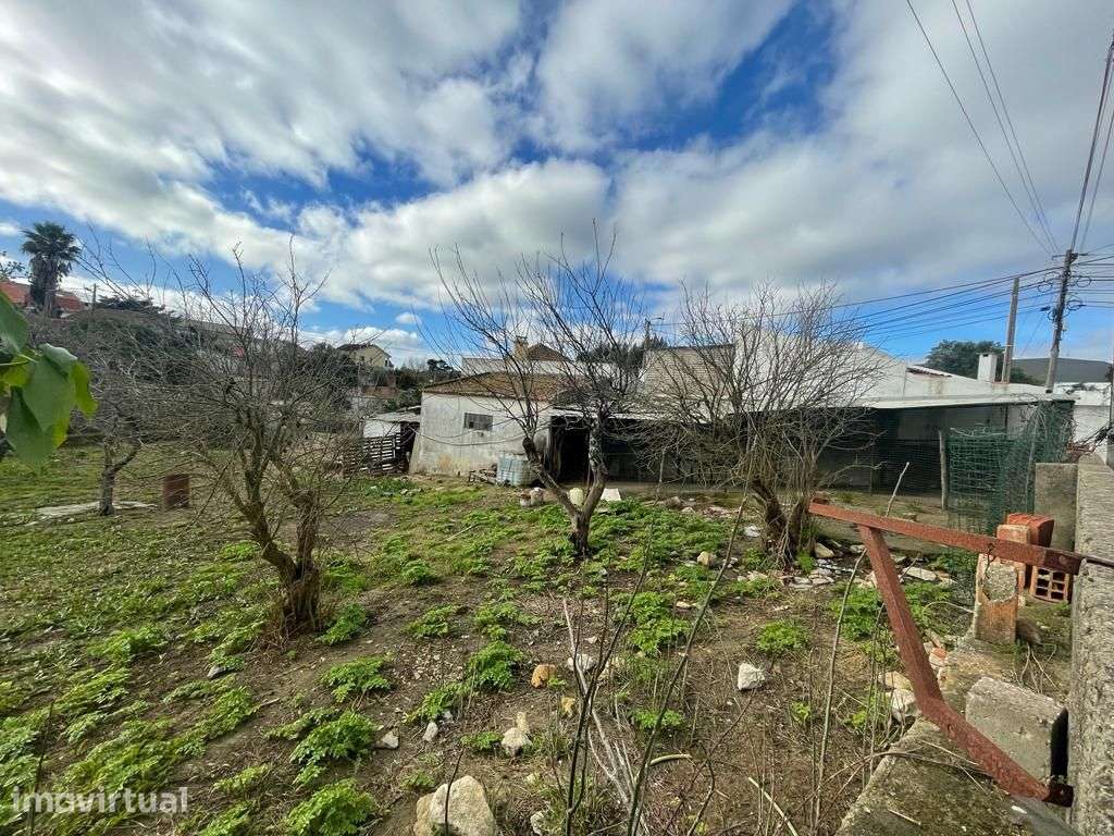 Vende-se TERRENO 1.400m² Rio de Mouro - Grande imagem: 2/13