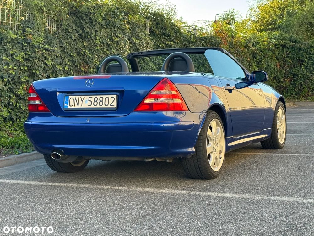 Mercedes-Benz SLK - 11