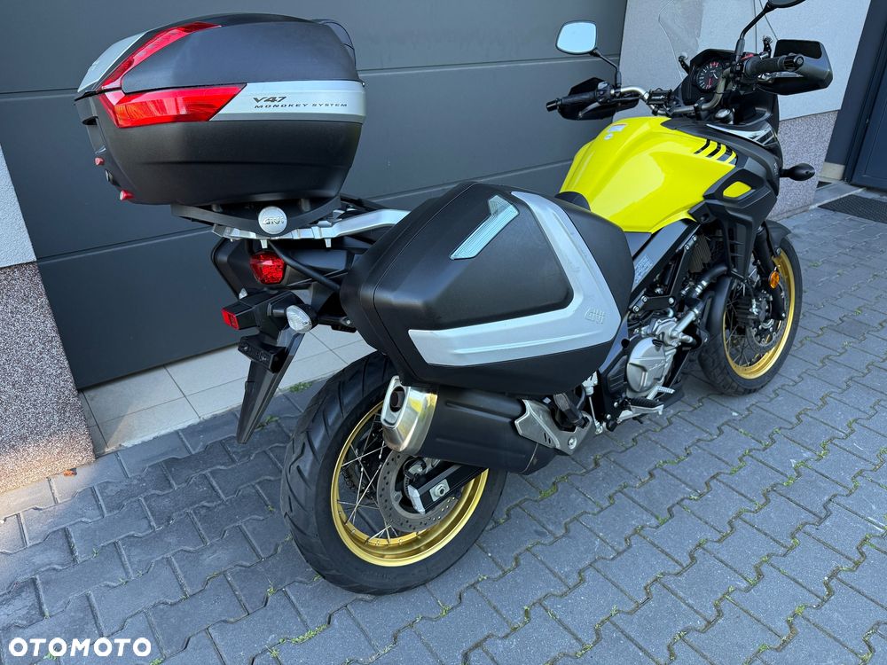 Suzuki V-STROM - 6