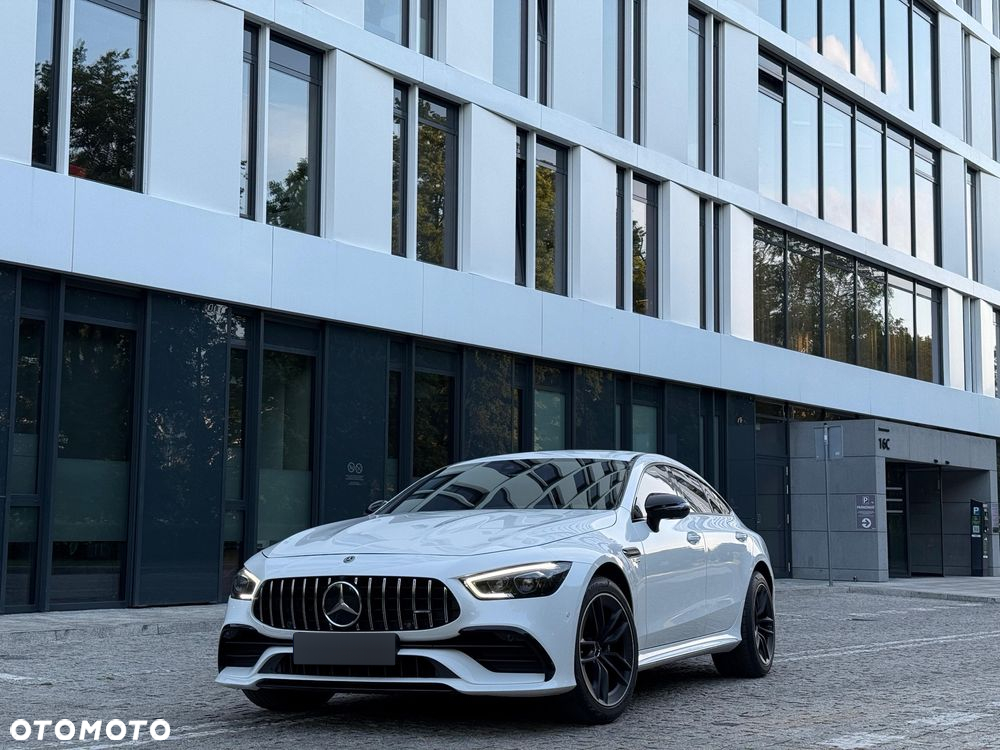 Mercedes-Benz AMG GT 53 4Matic+ Coupe Speedshift TCT 9G - 25