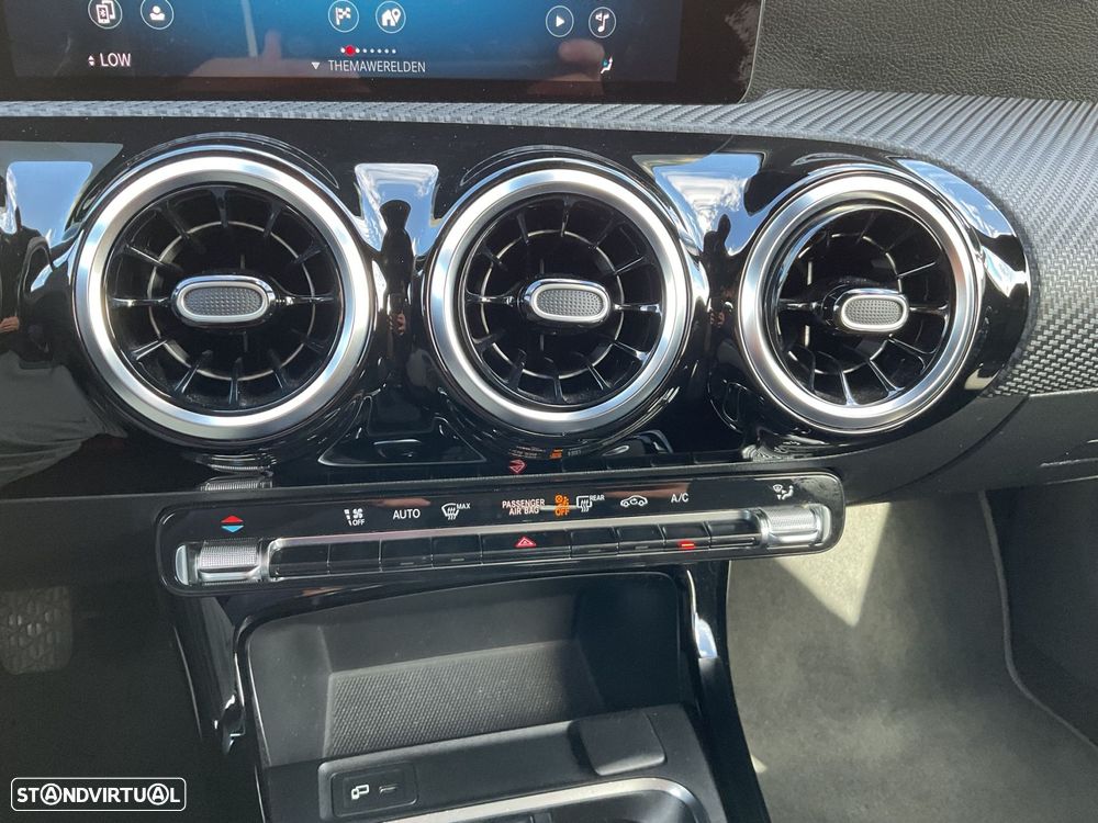 Mercedes-Benz CLA 180 d Shooting Brake Business Solutions - 27