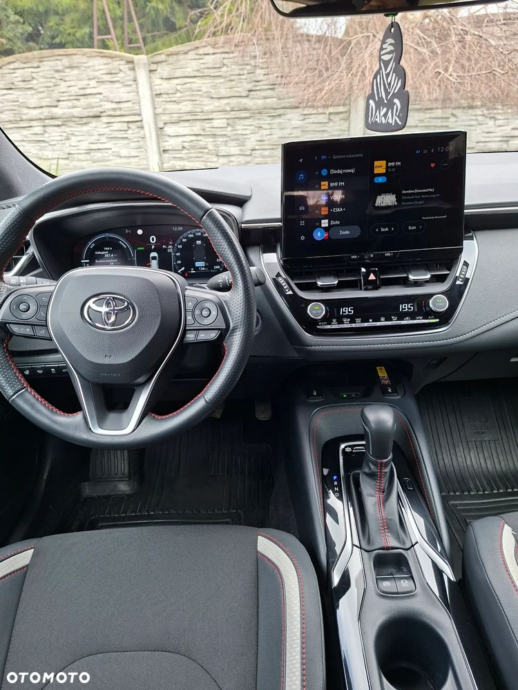 Toyota Corolla 2.0 Hybrid GR Sport - 18