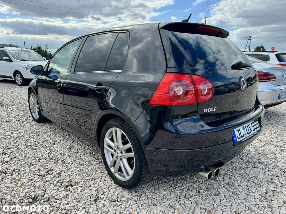 Volkswagen Golf - 9