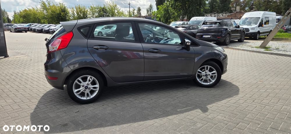 Ford Fiesta 1.25 Gold X EU6 - 18
