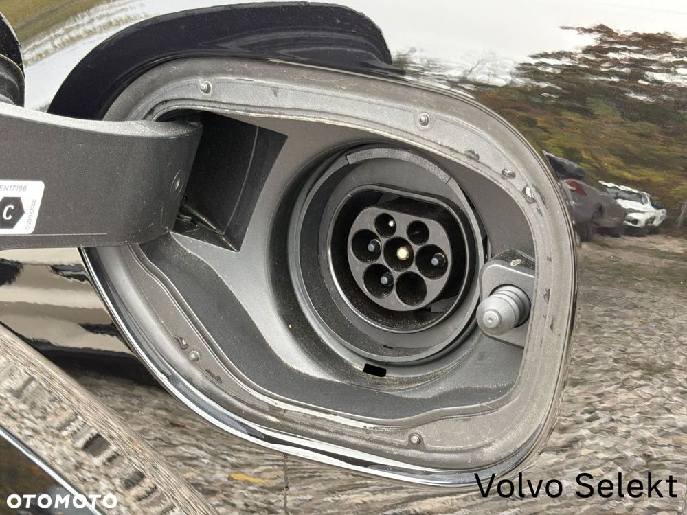 Volvo XC 90 - 39