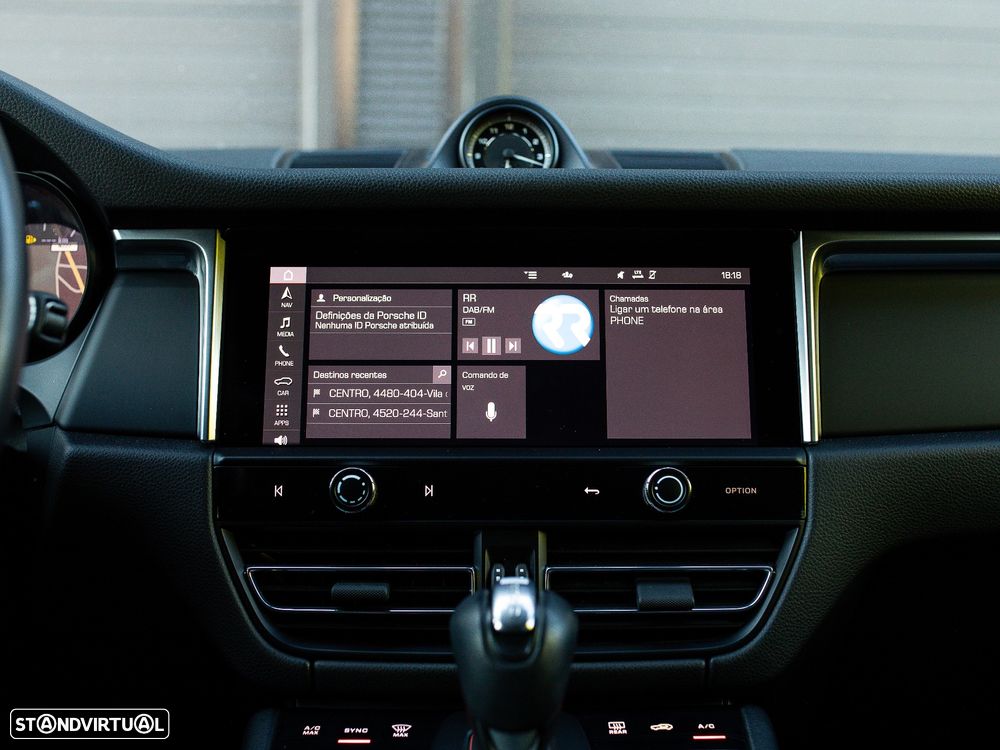 Porsche Macan Standard - 43