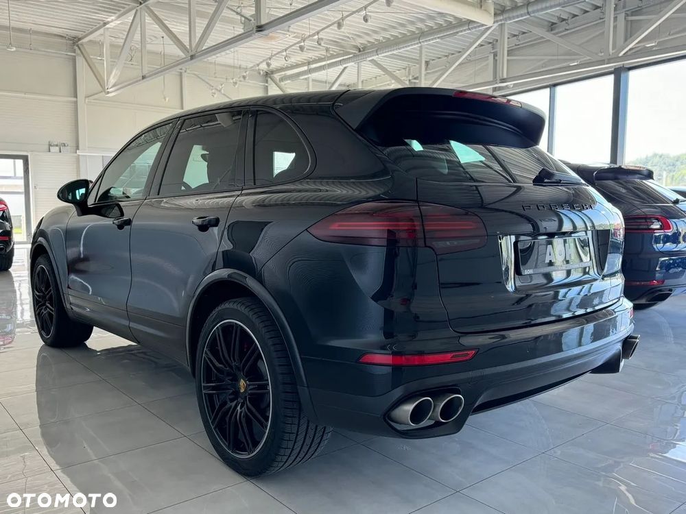 Porsche Cayenne S Diesel Platinum Edition - 5
