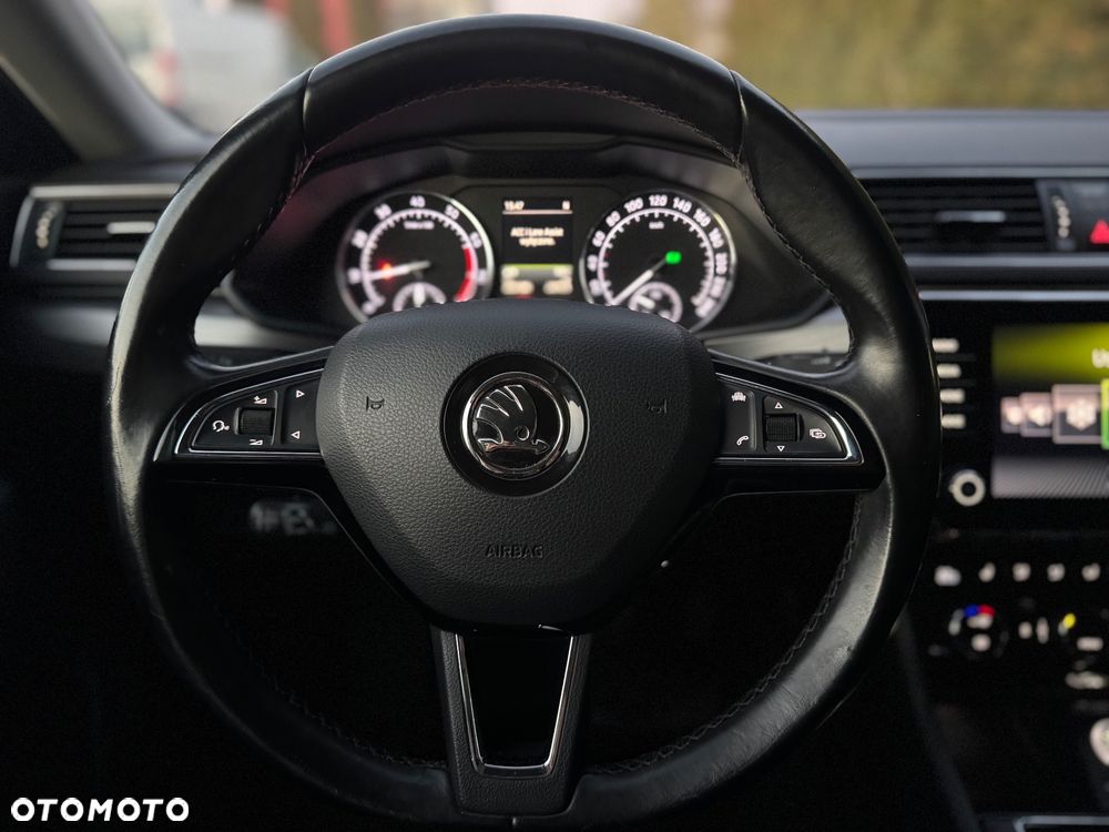 Skoda Superb 2.0 TSI 4x4 DSG SportLine - 27