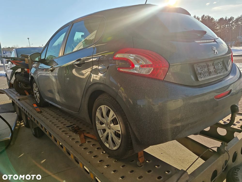 Peugeot 208 82 VTI Style - 6