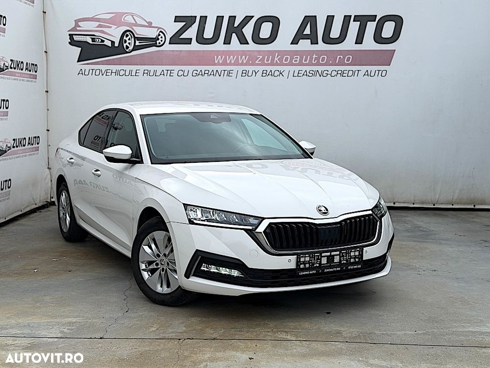 Skoda Octavia 2.0 TDI DSG Ambition - 1