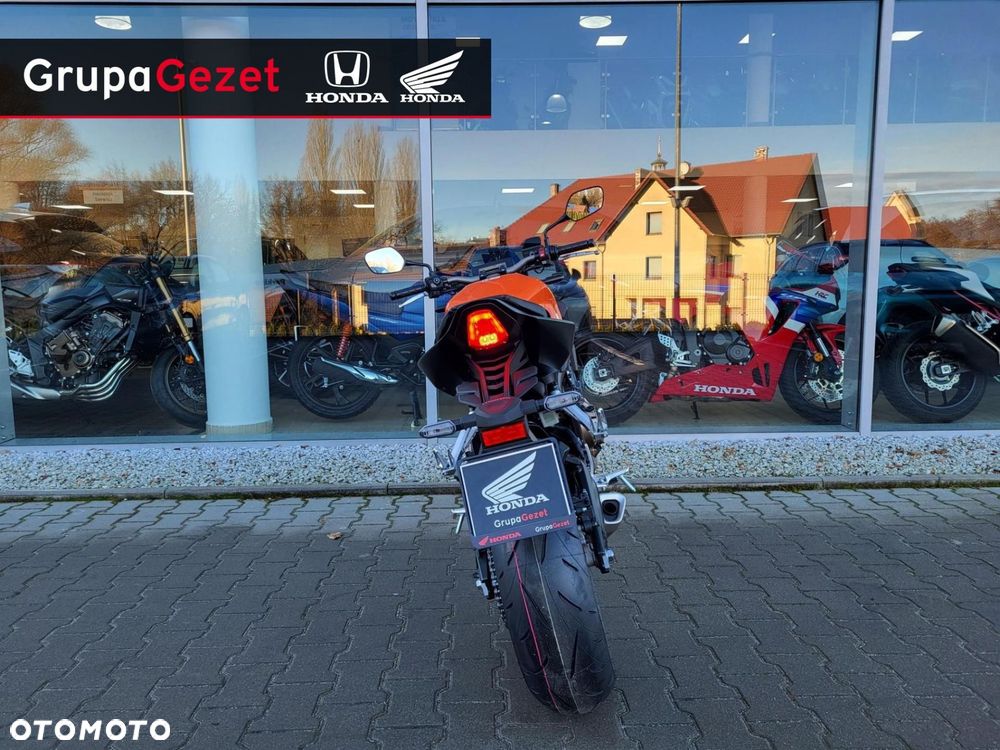 Honda CB - 6