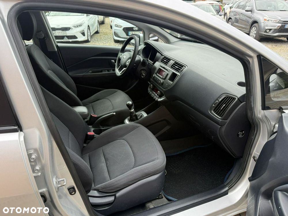 Kia Rio 1.2 Edition 7 - 19