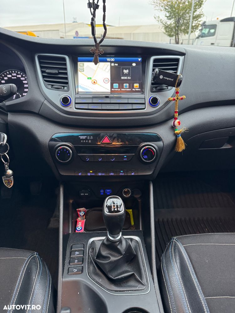 Hyundai Tucson 1.6 GDI 2WD 6MT Comfort - 16