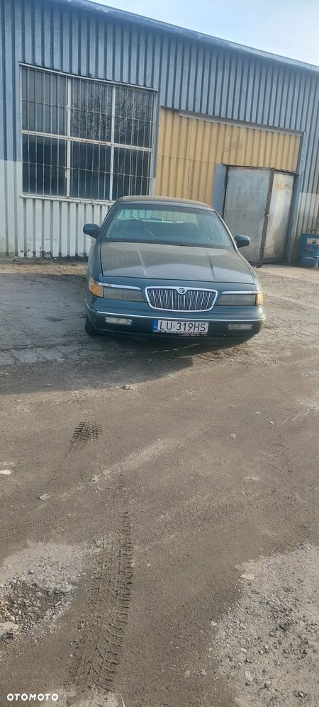 Mercury Marquis - 4