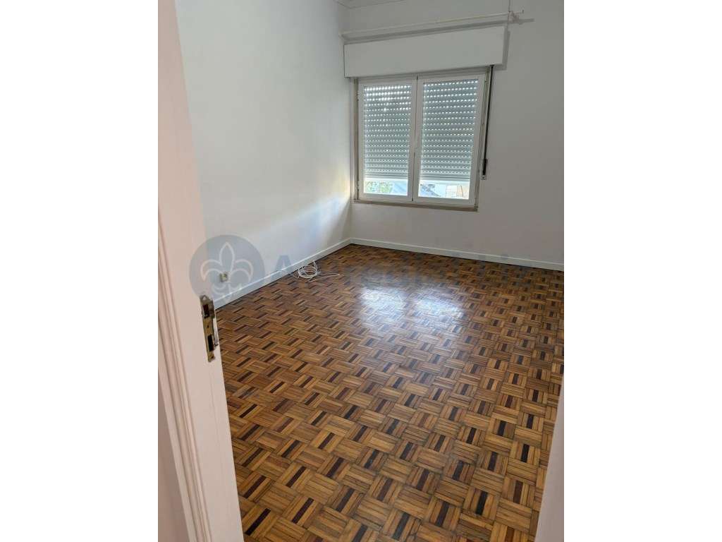 Excelente Apartamento T2 para Arrendar - Quinta da Piedade, Póvoa d... - Grande imagem: 4/13