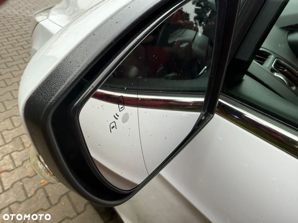 Ford Kuga 2.0 TDCi 4x2 Titanium - 21