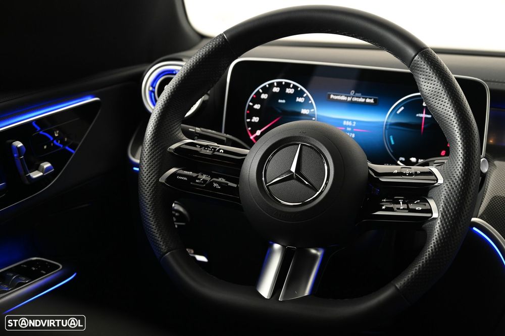 Mercedes-Benz GLC 300 - 20