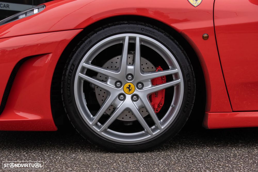 Ferrari F430 - 4