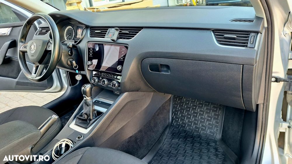 Skoda Octavia - 18