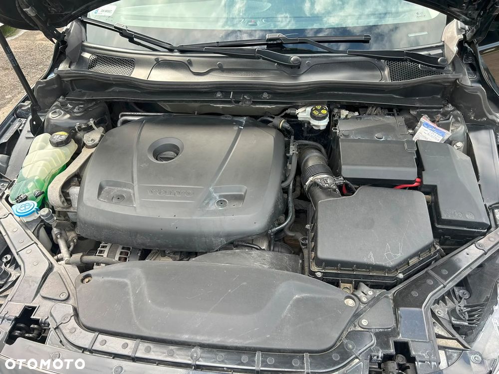 Volvo V40 Cross Country T3 Drive-E Momentum - 11