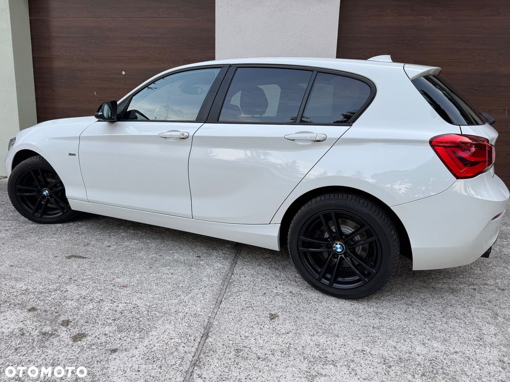 BMW Seria 1 120d Sport Line - 12
