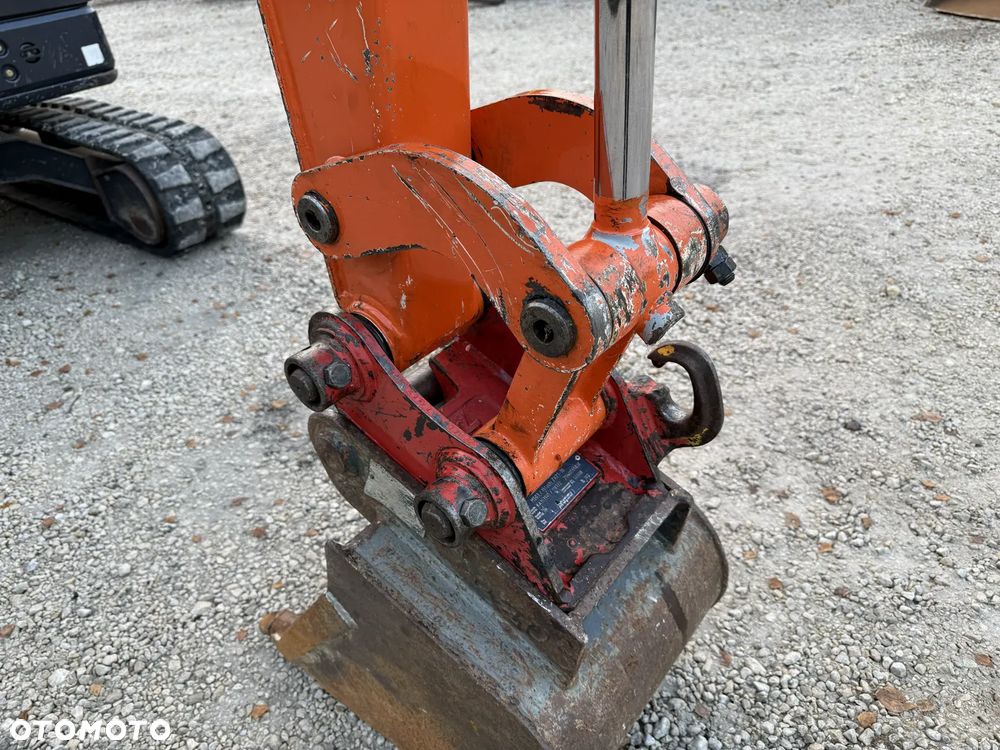 Hitachi ZAXIS ZX 27-3 27 / 2012 ROK / TYLKO 3567 MTH! / PIĘKNA / Z NIEMIEC / W CAŁOŚCI ORYGINAŁ / 303.5 301 302 303 302.7 PC 30 27 KX - 28