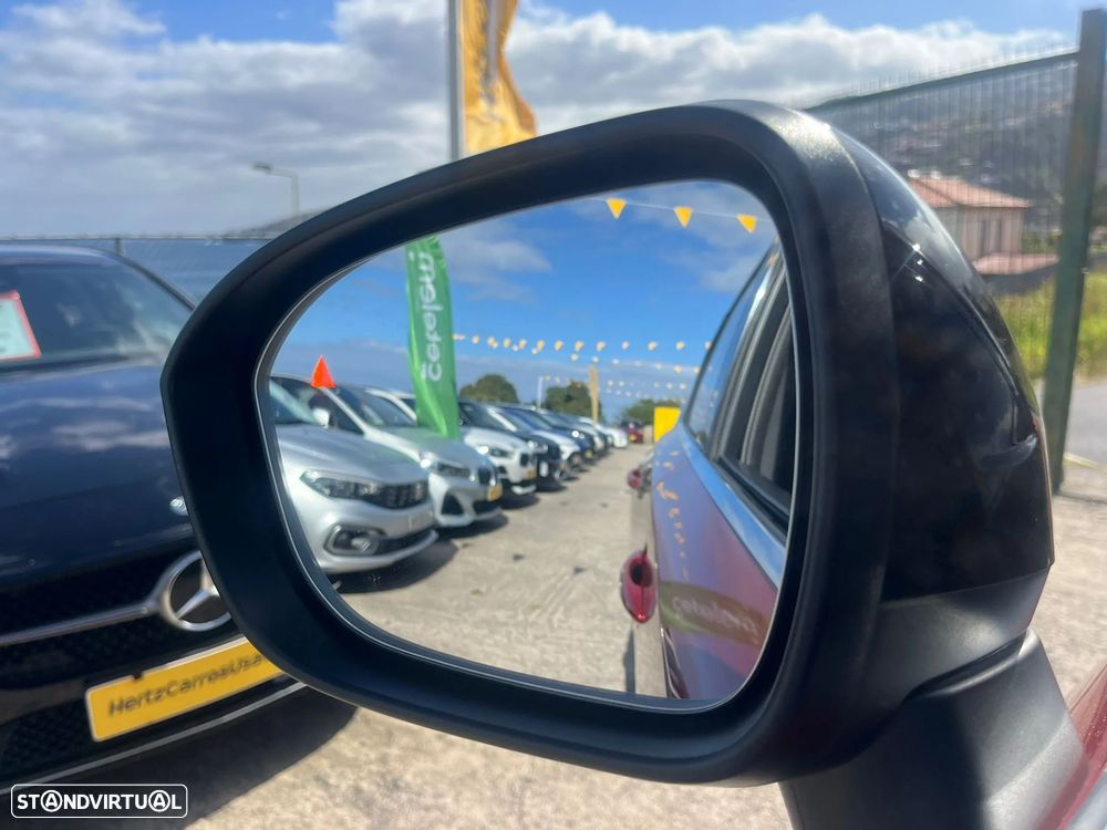 Nissan Qashqai 1.3 DIG-T N-Connecta - 22