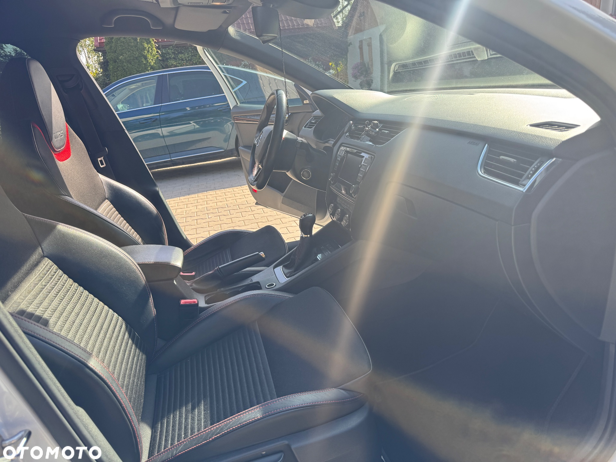 Skoda Octavia 2.0 TDI RS - 10