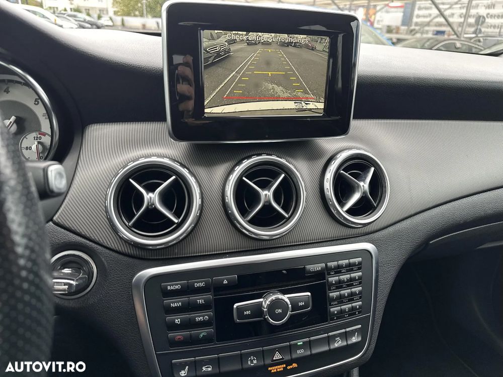 Mercedes-Benz GLA 200 (CDI) d 4Matic 7G-DCT Urban - 16
