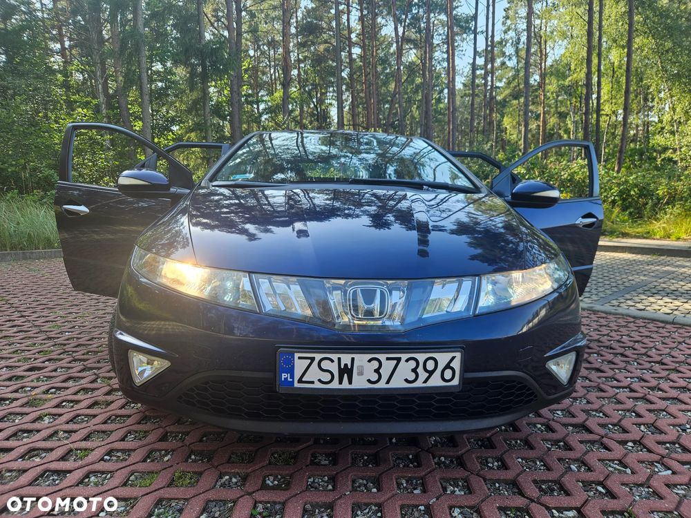Honda Civic 1.8 Comfort - 3