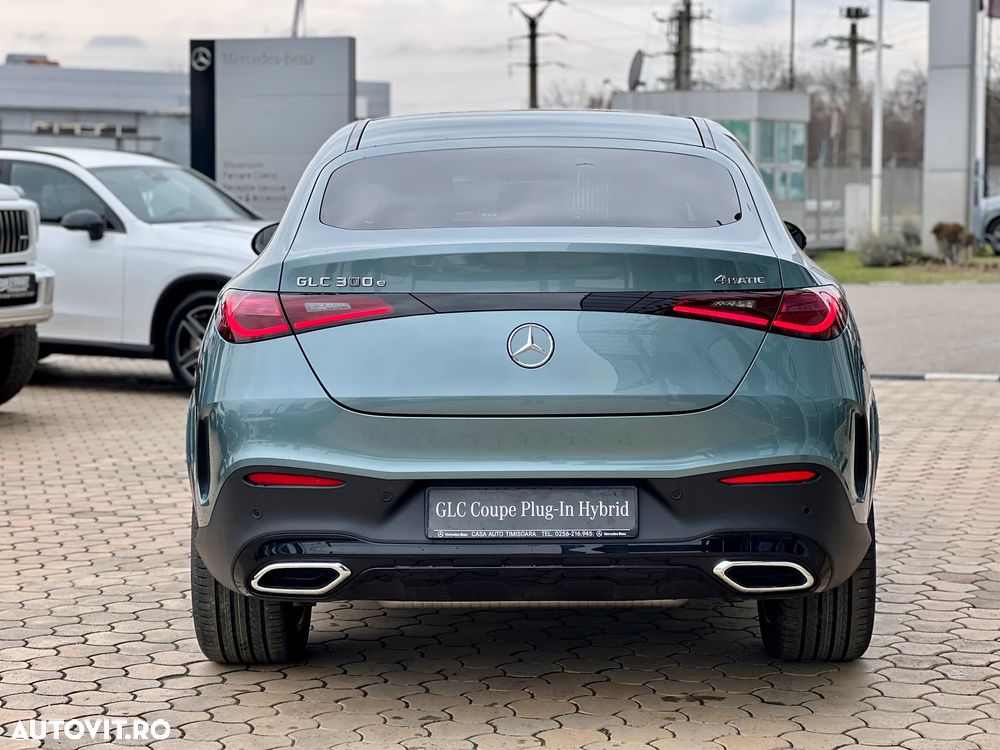 Mercedes-Benz GLC Coupe 300 e 4MATIC - 4