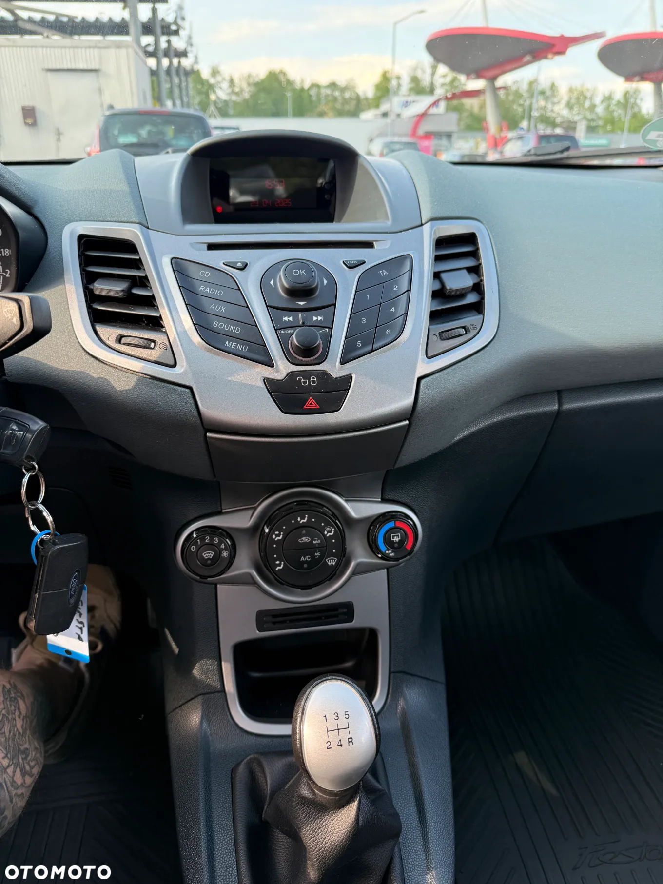 Ford Fiesta 1.25 Ghia - 19
