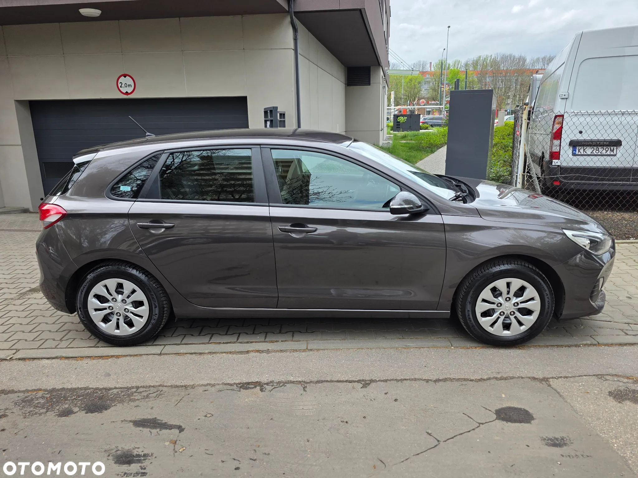 Hyundai i30 1.4 Classic + - 12