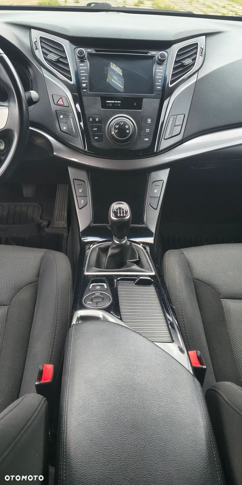 Hyundai i40 Kombi 1.7 CRDi Classic - 9