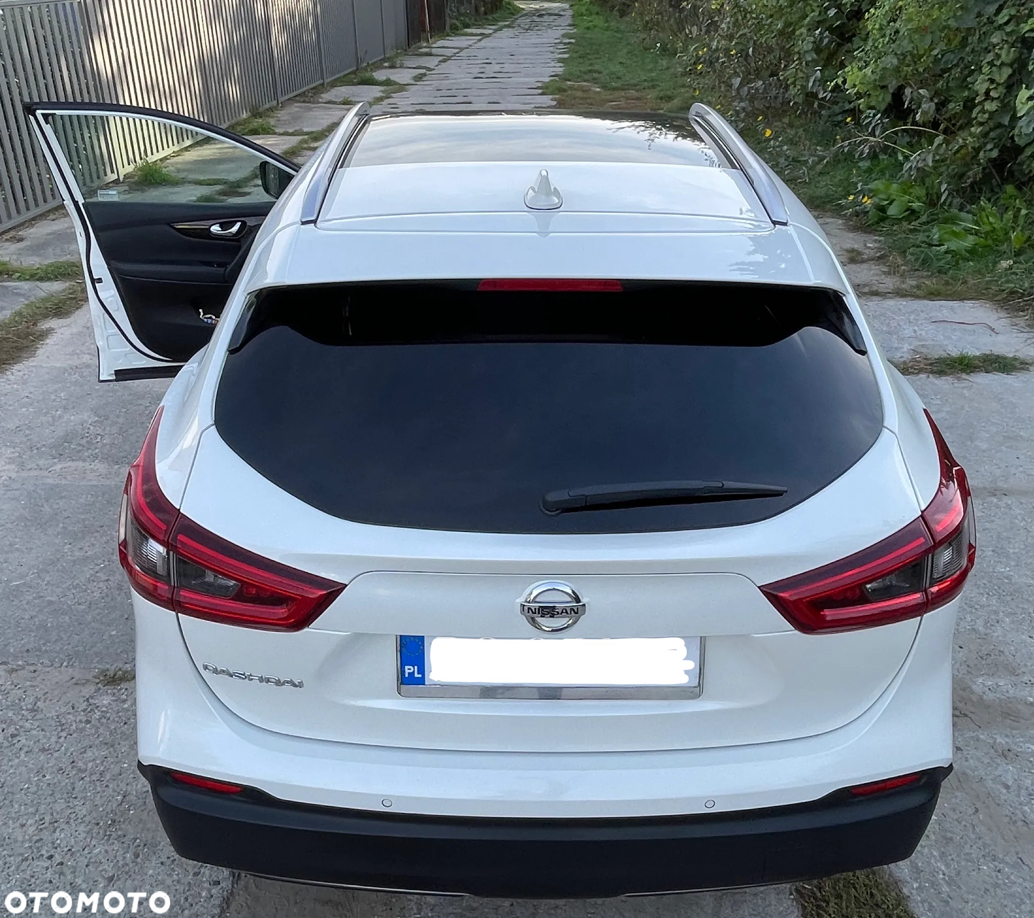 Nissan Qashqai 1.3 DIG-T N-Connecta DCT - 14