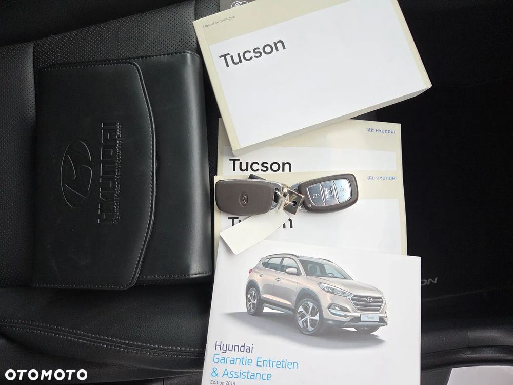 Hyundai Tucson blue 1.6 CRDi 2WD DCT Premium - 38