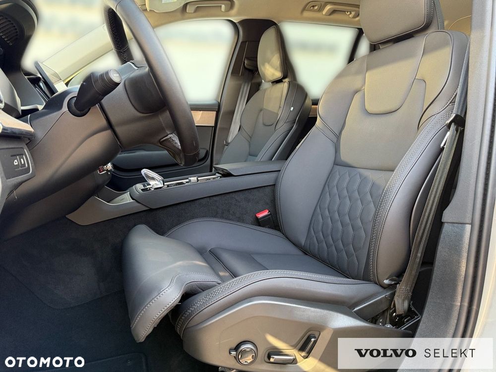 Volvo XC 90 - 11