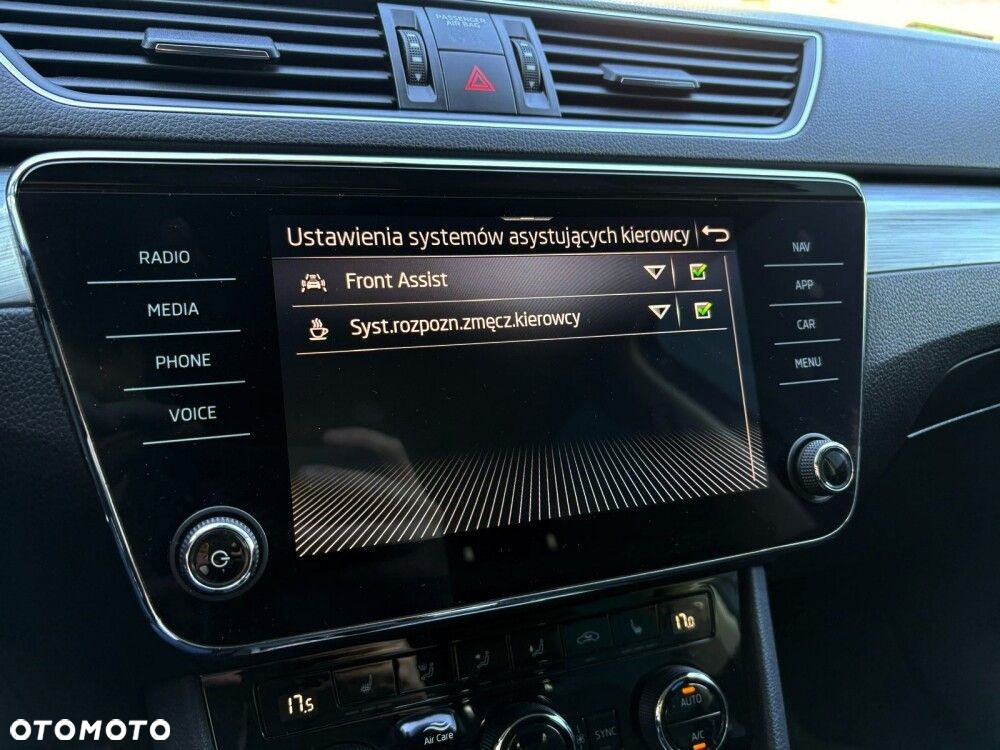 Skoda Superb 2.0 TSI 4x4 Ambition DSG - 22