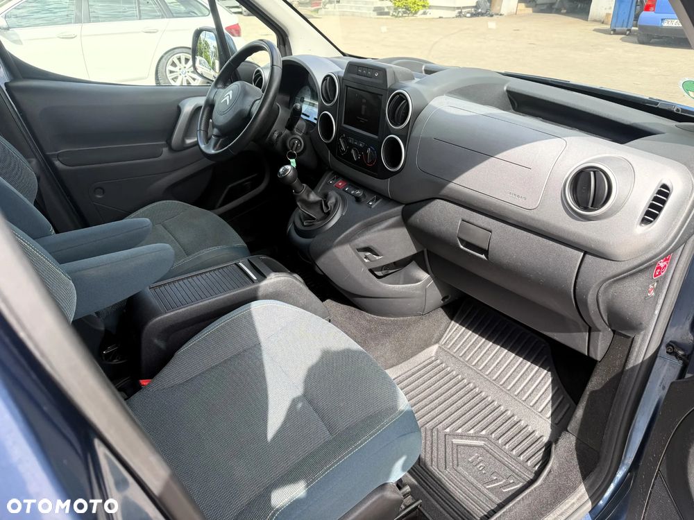 Citroën Berlingo Multispace PureTech 110 SHINE - 10